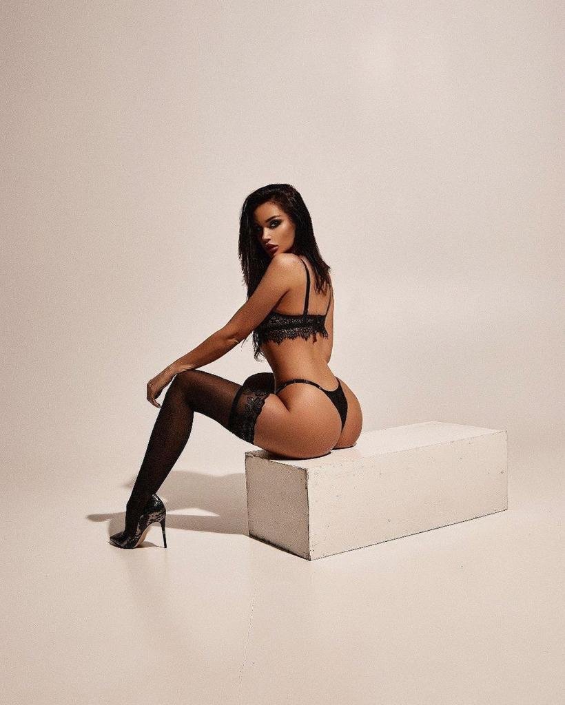 Ukrainian escort girls Istanbul,Ukrainian models Istanbul